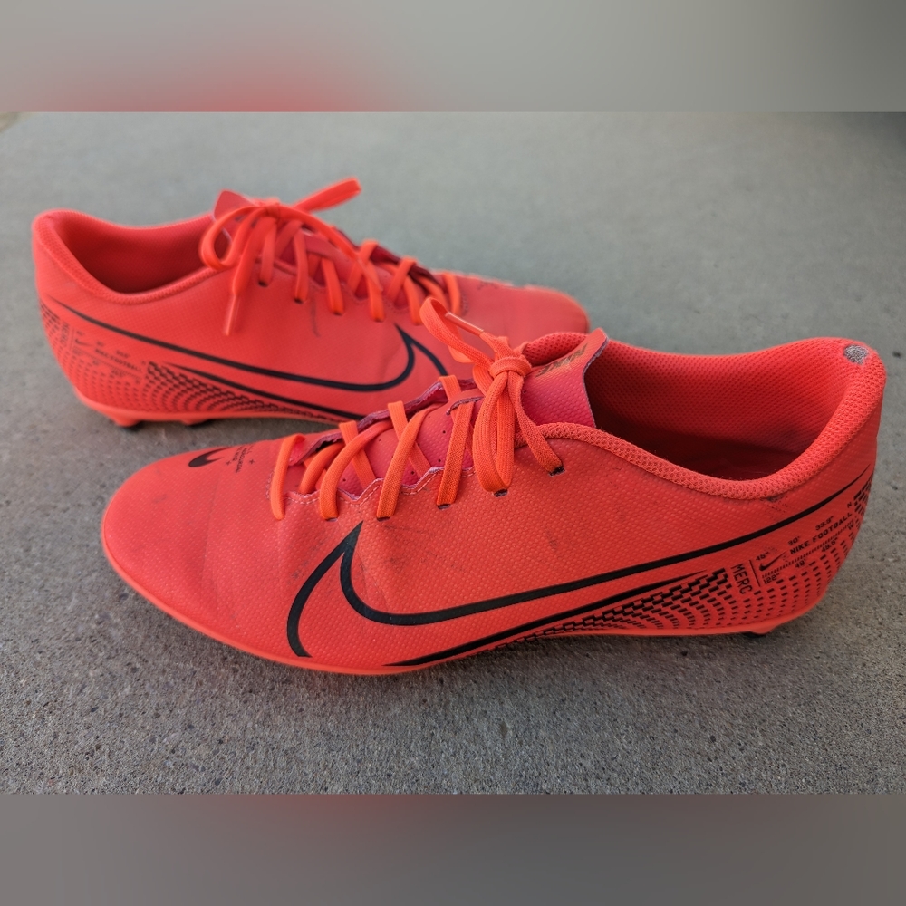 Mens NIKE VAPOR 13 CLUB FG/MG Laser Crimson Football Soccer Cleats AT7968 606